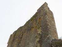 Bourdeaux  Mur du donjon des Évêques de Die (XIIe) - 3m d'épaisseur - 25m de haut