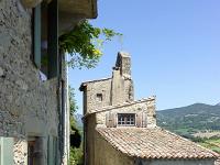 Bourdeaux  Dans cette rue se trouve le beffroi