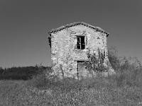 Cabanons  Cabanon sur le plateau de Soleillet à Sisteron