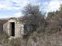 Cabanons  Châteauneuf-Val-St-Donat - Cabanon en bordure de chemin