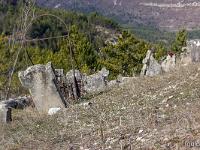 Chapelle Saint Laurent (XIIe) - Barret sur Méouge  Le cimetière