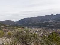 Chapelle Saint Laurent (XIIe) - Barret sur Méouge  Vue vers le Nord/Est - Au loin à gauche, les gorges de la Méouge