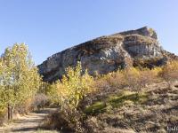 Chapelle de Dromon - Saint Geniez  Prenons le sentier pour nous y rendre