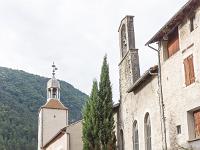 Châtillon En Diois - Drôme  L'Horloge, la mairie (ancien hôtel particulier du XVIe) et le temple Protestant ...