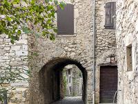 Châtillon En Diois - Drôme  Une autre fontaine ...
