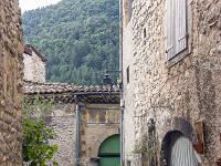 Châtillon En Diois - Drôme  Ruelle et portes cochères ...