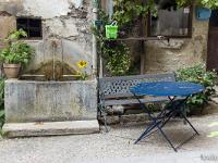 Châtillon En Diois - Drôme  Une autre fontaine ...