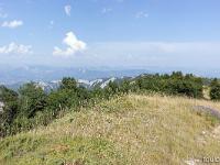 Sur les crêtes de Lure  Fin juillet 2024 - Autre vue sur les crêtes vers l'Est ...