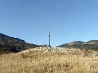 Croix  Croix à l'Ouest de l'église de St Vincent sur Jabron (autre vue)