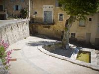 Fontaines, sources et lavoirs  A Aurel (Vaucluse)