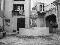 Fontaines, sources et lavoirs  A Peyruis (Alpes de Haute Provence)