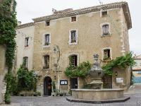 Fontaines, sources et lavoirs  A Venasque (Vaucluse)