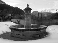 Fontaines, sources et lavoirs  A Sisteron quartier de la Baume (Alpes de Haute Provence)