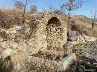 Fontaines, sources et lavoirs  A Upaix (Hautes Alpes)