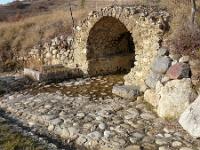 Fontaines, sources et lavoirs  A Upaix (Hautes Alpes)