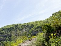 Gorges de la Méouge - Tour Pierre Grosse  Le sentier qui monte jusqu'à Pierre Grosse ...