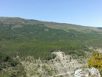 Gorges de la Méouge - Tour Pierre Grosse  En bas, la route des gorges ...
