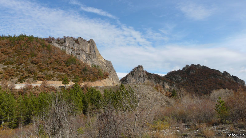 val-sasse-01web.jpg - Sasse - Dans le lit du Sasse peu avant Chateaufort