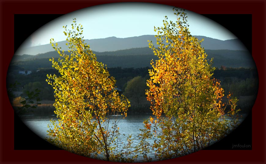 escale-lac-13web.jpg - Lac de Château-Arnoux - Romantique ! ...
