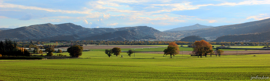 plateau-salignac-01web.jpg - Au plateau de Salignac - Vue vers le Sud/Ouest