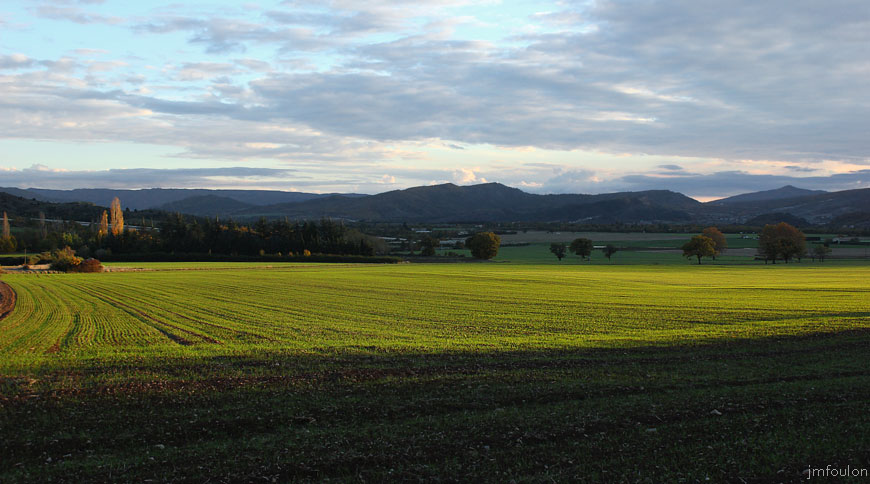 plateau-salignac-10web.jpg - Au plateau de Salignac - Le plateau au couchant (autre vue)