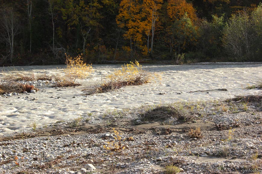 rive-jabron-04web.jpg - Rive gauche du Jabron à Castel-Bevons