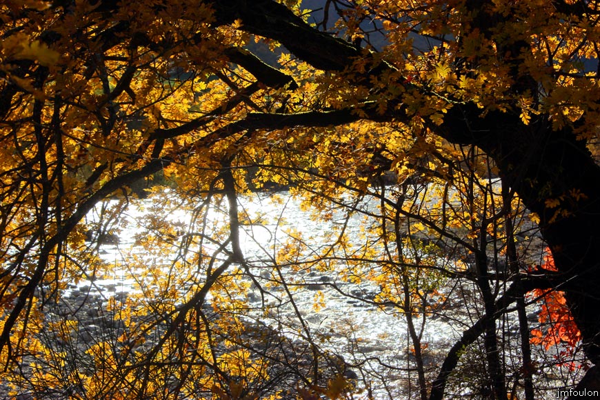 rive-jabron-09web.jpg - Rive gauche du Jabron à Castel-Bevons