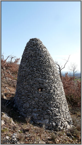 borie-banon-24web.jpg - Face est avec une autre petite ouverture