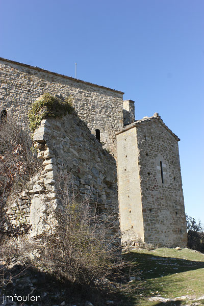st-donat-04web.jpg - Saint Donat le Bas - A droite le bras du transept Sud