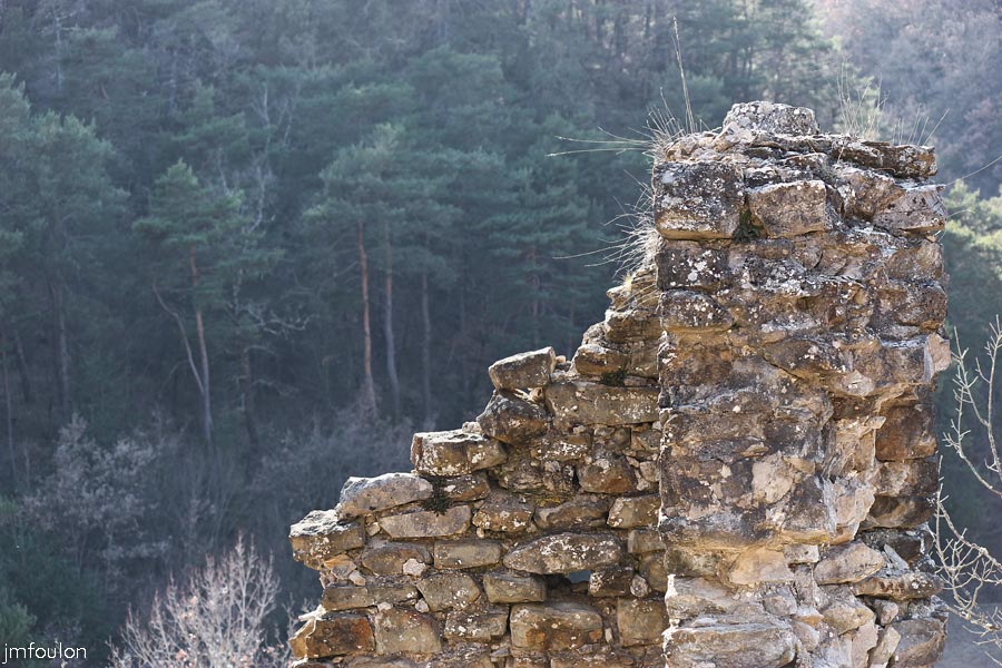 st-donat-46web.jpg - Saint Donat le Bas - La petite chapelle - Angle Sud/Ouest vu de l'intérieur
