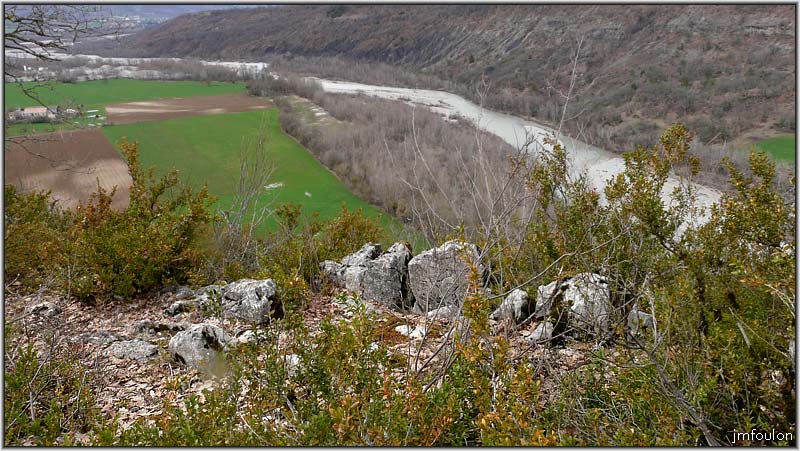 collet-20web.jpg - Vue sur le Buech depuis le Collet