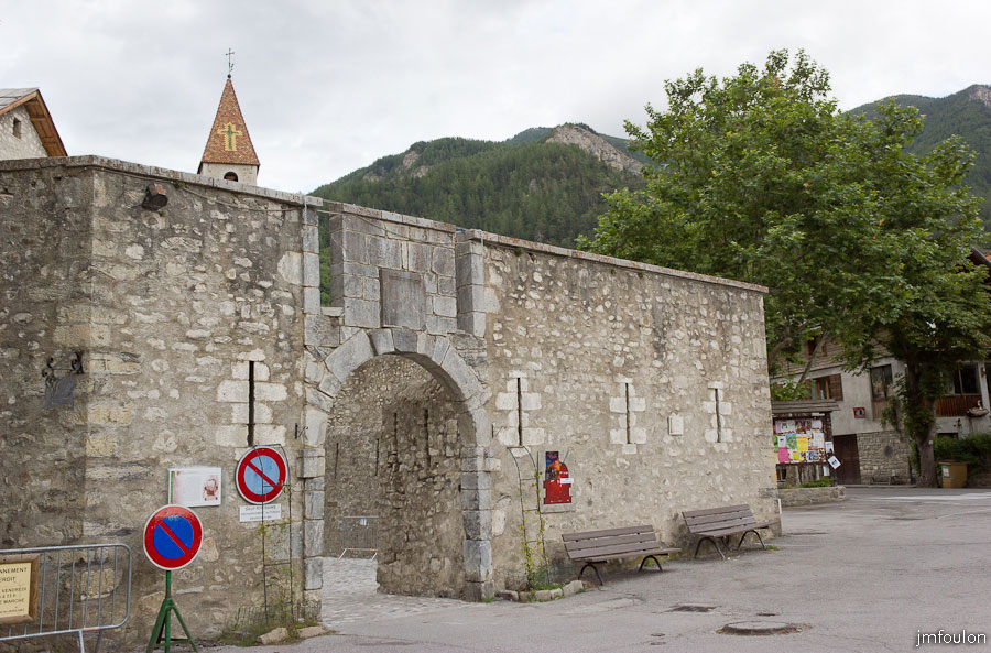 colmars-011.jpg - Colmars-les-Alpes - Porte de France