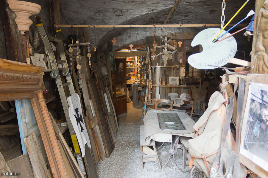 colmars-107.jpg - Colmars-les-Alpes - Intérieur de l'Atelier des Remparts.