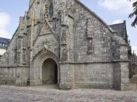 Confort-Meilars  Construite par Alain de Rosmadec (Marquis de Pont Croix, Baron de Molac) et son épouse Jeanne du Chastel, L'église Notre Dame de Confort est achevée en 1544, elle présente tous les caractères de la période ogivale