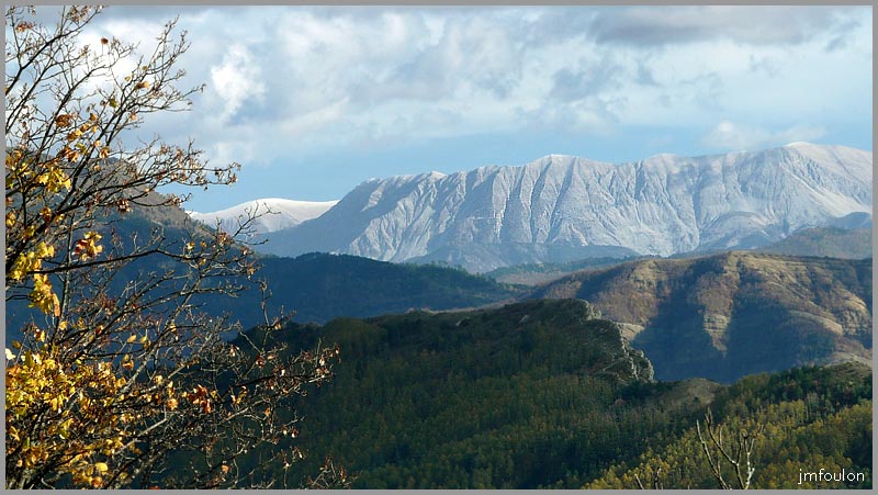 gache-54web.jpg - Le Cheval Blanc zoom à donf !