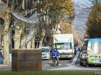 Visite de la ville de Gap (Hautes Alpes)  Oeuvre d'art sur le rond point Rue Carnot,Cour Ladoucette