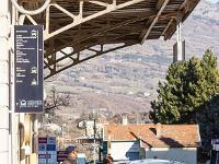 Gap  Devant la gare SNCF de Gap