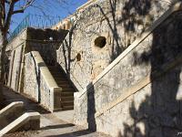 Hôtpital charles Romieu - Digne  Escalier d'accès à l'hôpital
