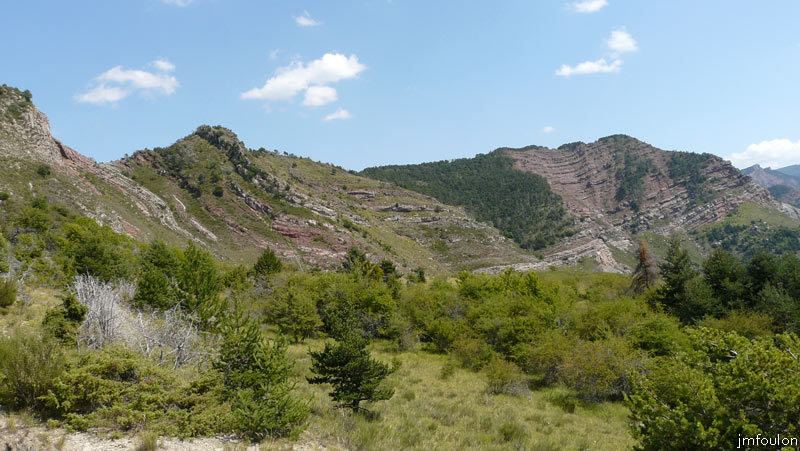 castellas-27web.jpg - Les Crêtes de Charène (1370 m) et de la Colle (1363 m)