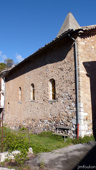 clamensane-eglise-17web.jpg - Façade Ouest de l'église
