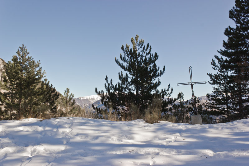 st-amand-39web.jpg - Nous voici au Col de la Croix (1237 m)