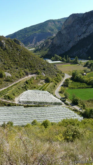 tour-le-caire-14web.jpg - Tour de Guet du Caire - Vue vers le Nord du Grand Vallon