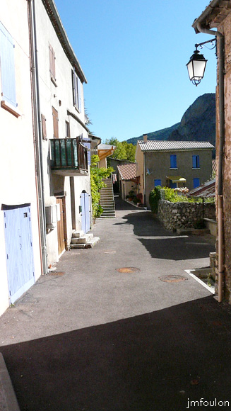 le-caire-12web.jpg - Continuons d'avancer dans la rue principale. Vue vers le Nord