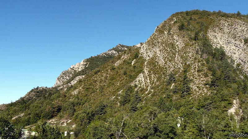 le-caire-50web.jpg - Vue vers le Sud/Ouest depuis le parvis de l'église Saint-Michel