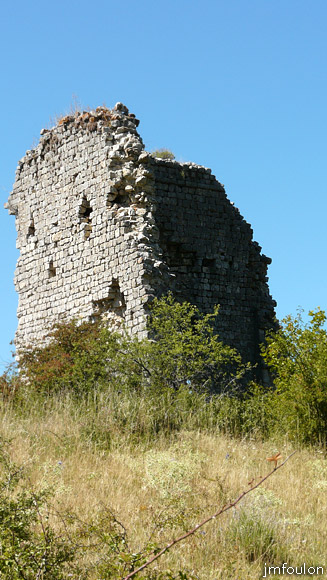tour-melve-22web.jpg - Vue sur la face Est et l'intérieur de la face Sud