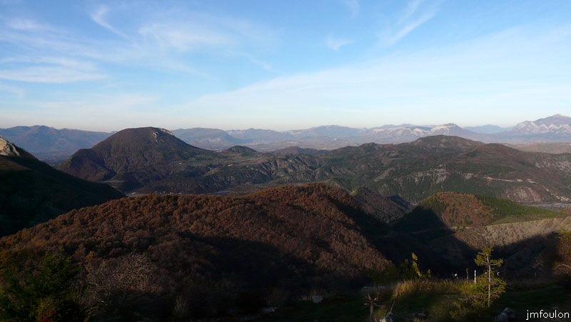 valavoire-61web.jpg - Autre vue vers l'Est  un peu plus tard