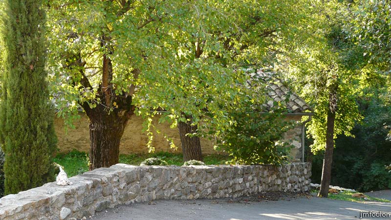 vaumeilh-69web.jpg - Vue vers le Nord depuis ce pignon