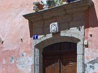 Manosque - Vieille ville  Un belle porte monumentale