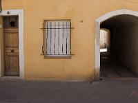 Manosque - Vieille ville  De l'autre côté du passage ! ...