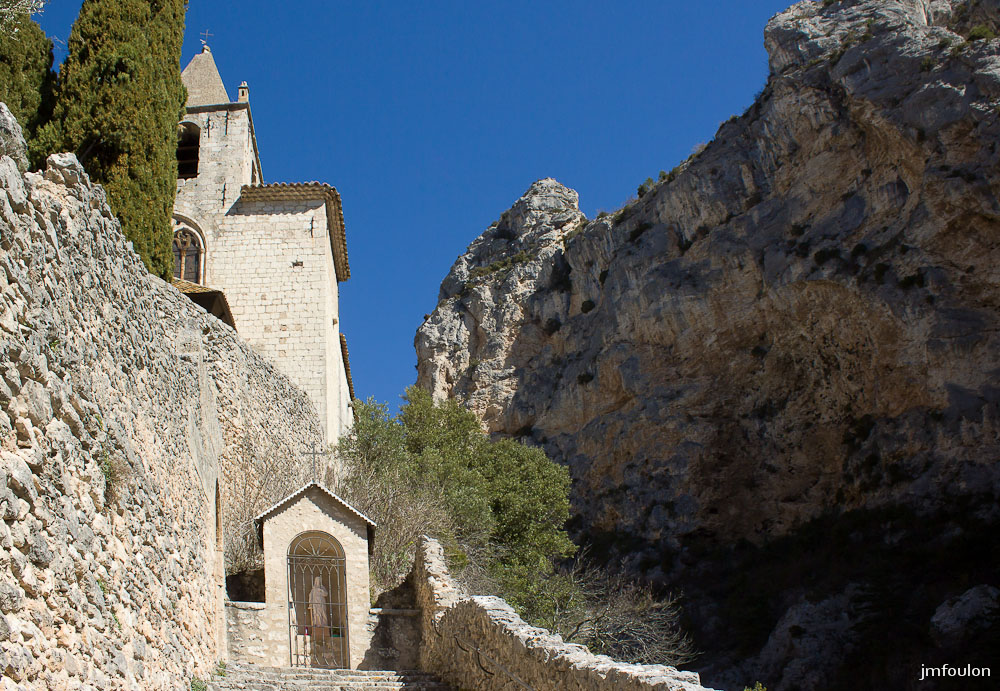 nd-beauvoir-034.jpg - Nous approchons du but. Ce lieu est d'une beauté à couper le souffle ! ...